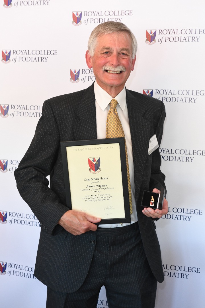 The_Royal_College_of_Podiatry_139 Alistair Fergus Awards Sept 21 web